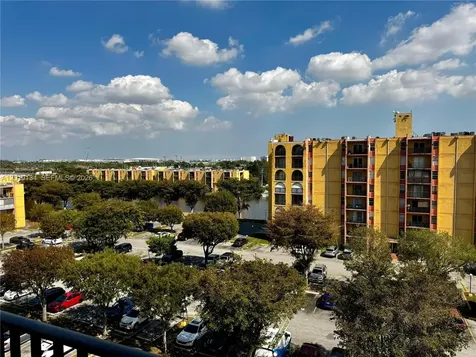 4801 NW 7th Street Miami FL 33126