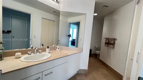 21150 Point Place Aventura FL 33180