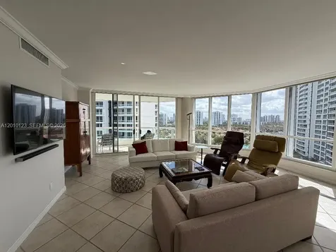 21150 Point Place Aventura FL 33180