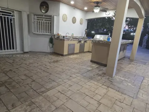 730 NW 123rd Avenue Miami FL 33182