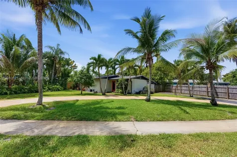 1118 NW 16th Street Fort Lauderdale FL 33311