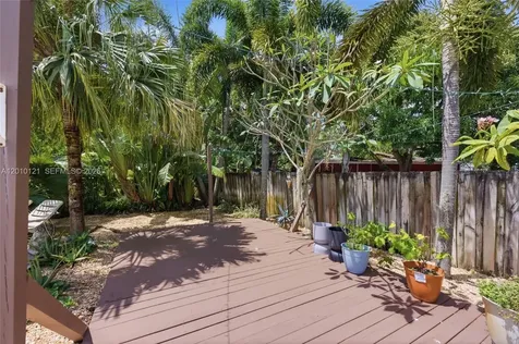 1118 NW 16th Street Fort Lauderdale FL 33311