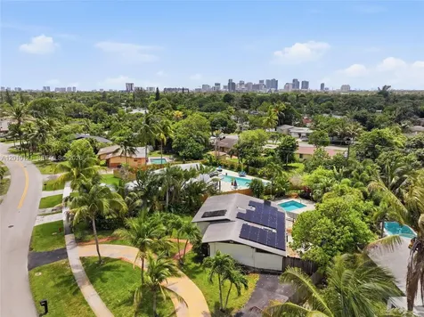 1118 NW 16th Street Fort Lauderdale FL 33311