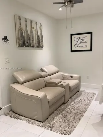 1043 NW 2nd Street Miami FL 33128
