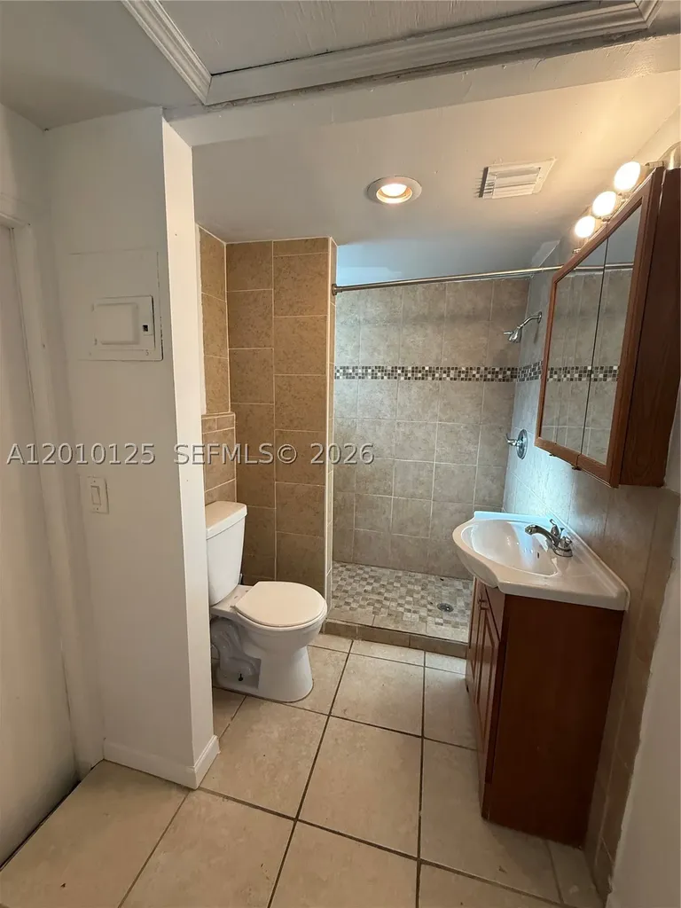 1619 Shenandoah Street Hollywood FL 33020