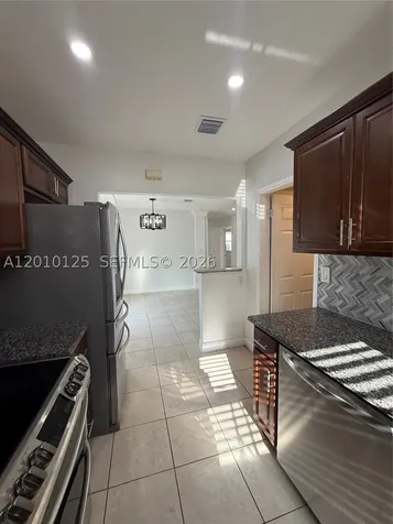 1619 Shenandoah Street Hollywood FL 33020