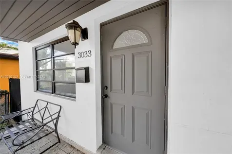 3033 Hibiscus Street Miami FL 33133