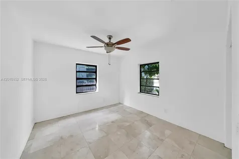 3033 Hibiscus Street Miami FL 33133