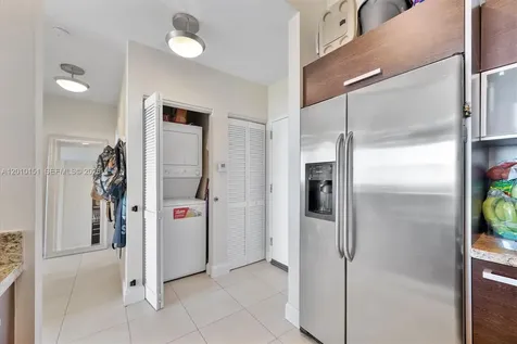 2525 SW 3rd Avenue Miami FL 33129