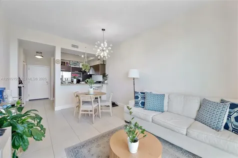 2525 SW 3rd Avenue Miami FL 33129