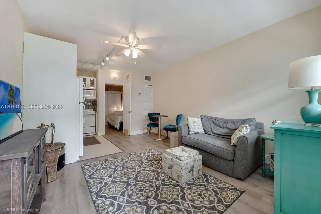 2539 S Bayshore Drive Miami FL 33133