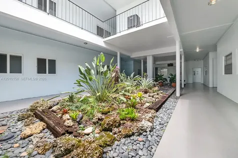 2539 S Bayshore Drive Miami FL 33133