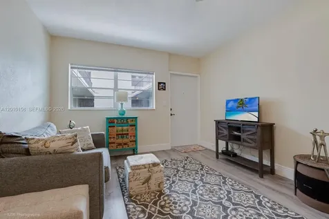 2539 S Bayshore Drive Miami FL 33133