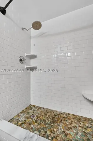 4250 SW 70th Terrace Davie FL 33314