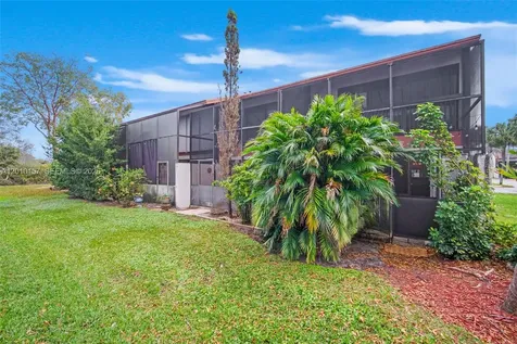 4250 SW 70th Terrace Davie FL 33314