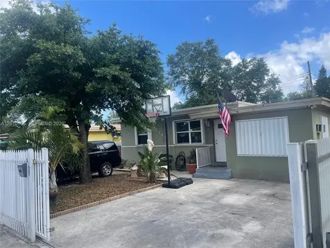 2144 NW 85th Street Miami FL 33147