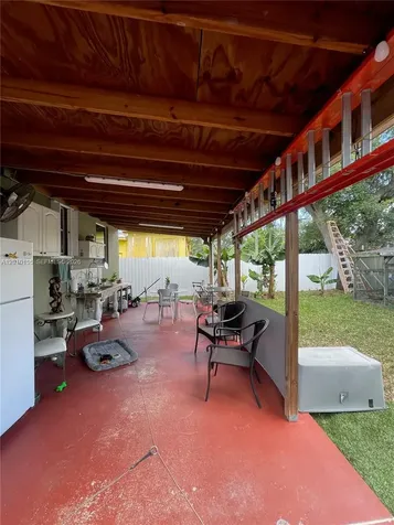 2144 NW 85th Street Miami FL 33147