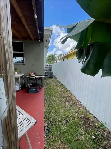 2144 NW 85th Street Miami FL 33147