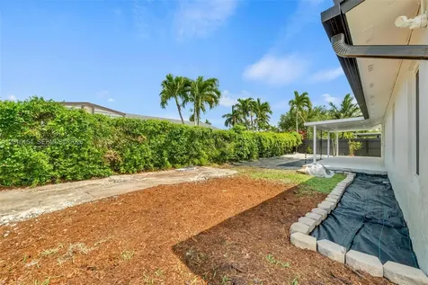 13231 SW 86th Street Miami FL 33183