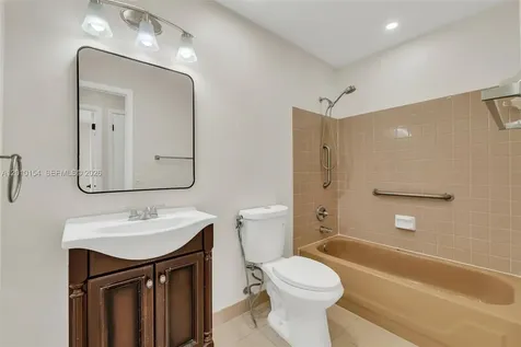 13231 SW 86th Street Miami FL 33183