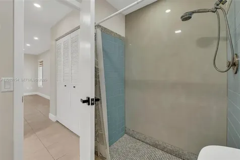 13231 SW 86th Street Miami FL 33183