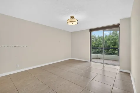 3500 Mystic Pointe Drive Aventura FL 33180