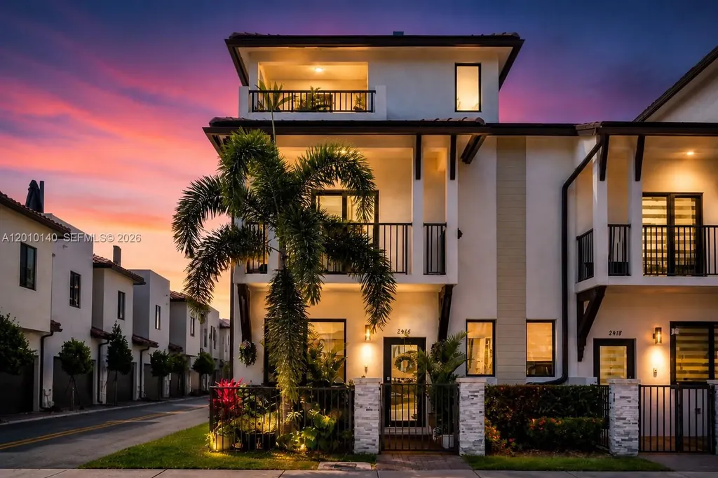 8368 Central Park Boulevard Doral FL 33166