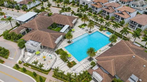 8368 Central Park Boulevard Doral FL 33166