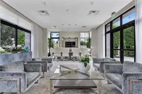 8368 Central Park Boulevard Doral FL 33166