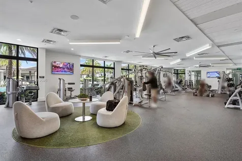 8368 Central Park Boulevard Doral FL 33166