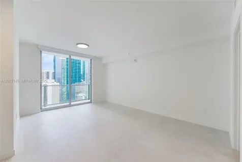 77 SE 5 Street Miami FL 33131