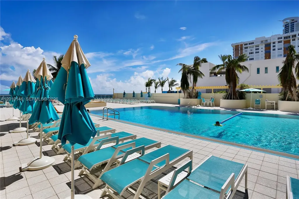 2501 S Ocean Drive Hollywood FL 33019