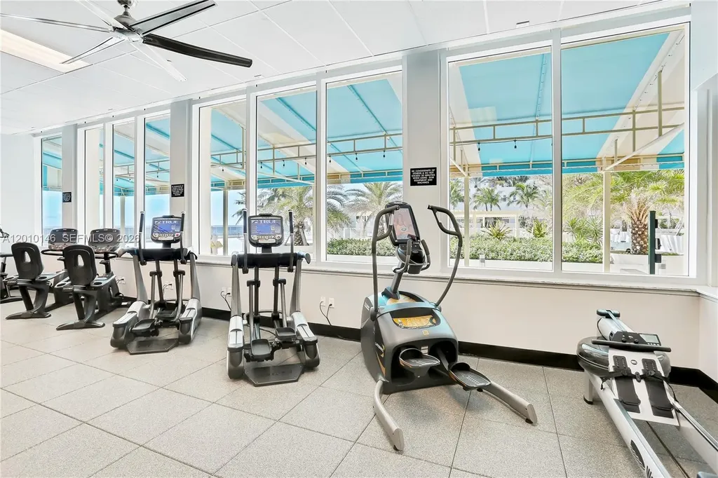 2501 S Ocean Drive Hollywood FL 33019
