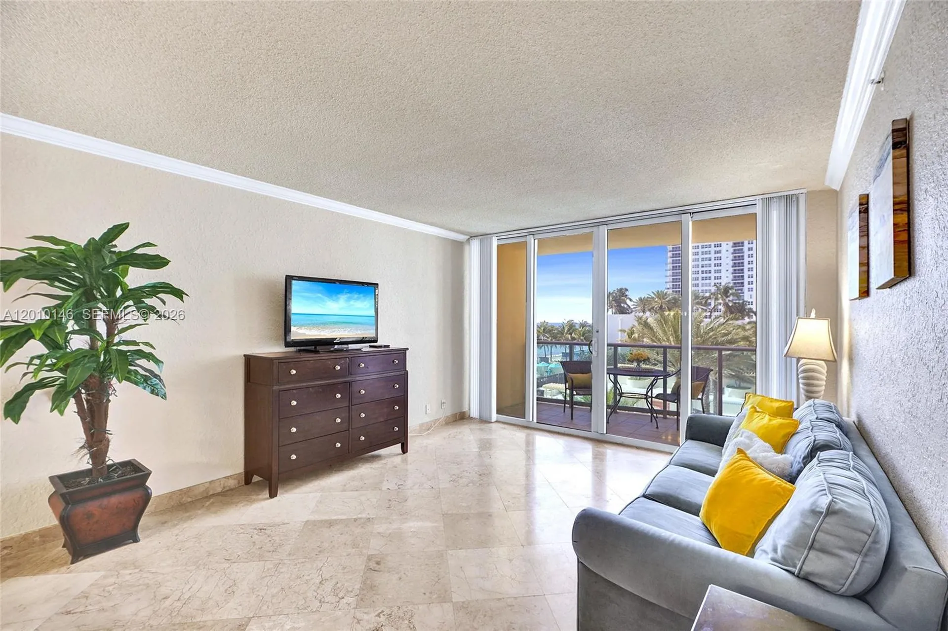 2501 S Ocean Drive Hollywood FL 33019