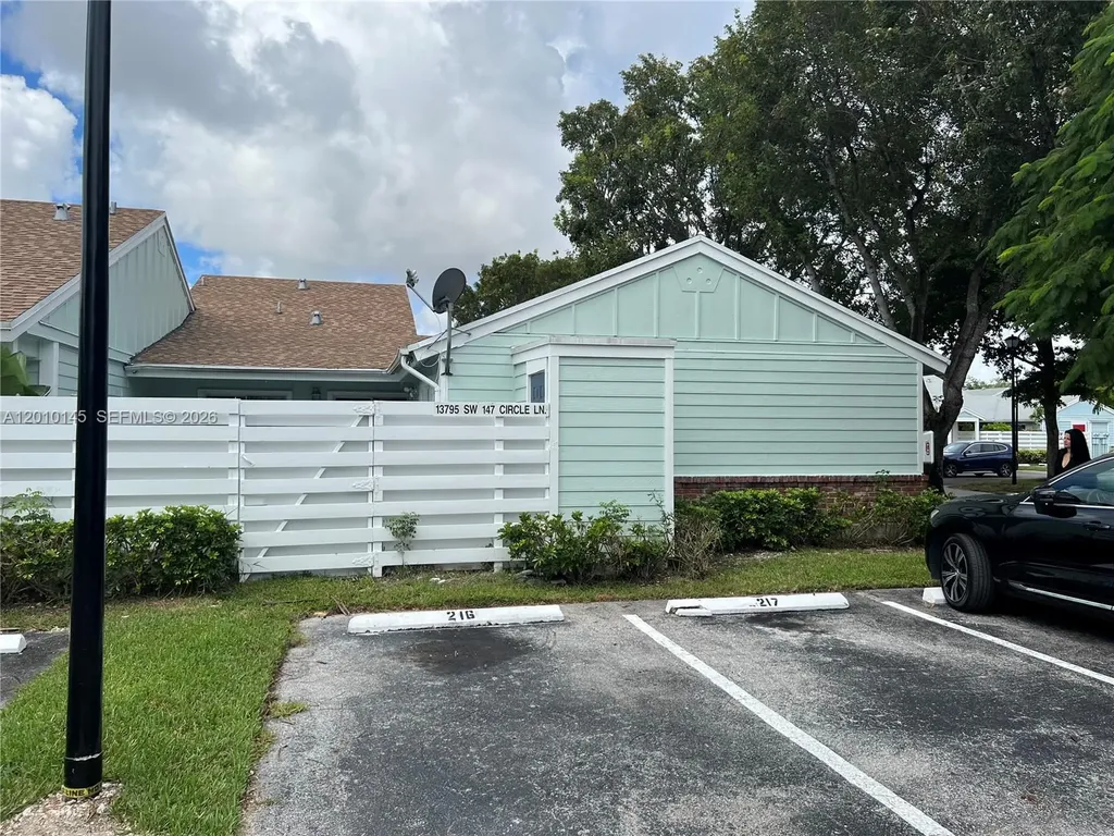 13795 SW 147th Circle Lane Miami FL 33186