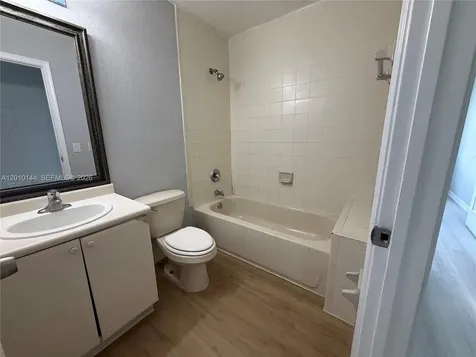 2458 SE 15th Place Homestead FL 33035