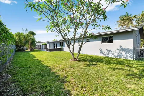 20010 Franjo Road Cutler Bay FL 33189