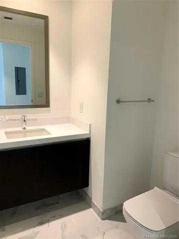 851 NE 1st Avenue Miami FL 33132