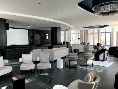 851 NE 1st Avenue Miami FL 33132