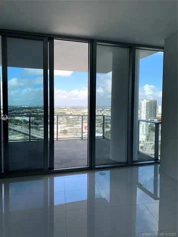 851 NE 1st Avenue Miami FL 33132