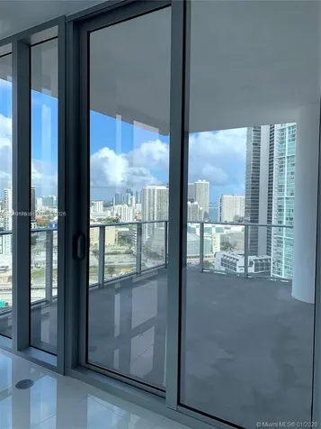 851 NE 1st Avenue Miami FL 33132