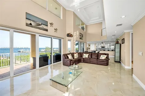 112 N Bounty Lane Key Largo FL 33037
