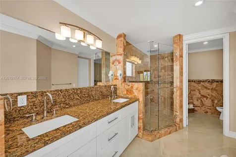 112 N Bounty Lane Key Largo FL 33037