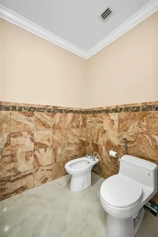 112 N Bounty Lane Key Largo FL 33037