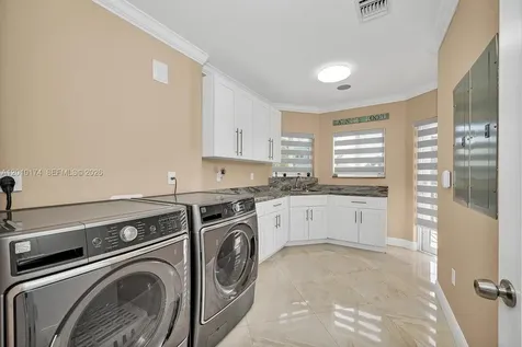112 N Bounty Lane Key Largo FL 33037