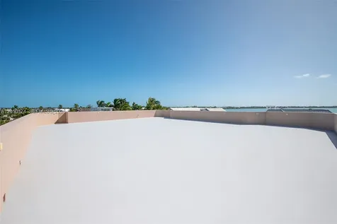 112 N Bounty Lane Key Largo FL 33037
