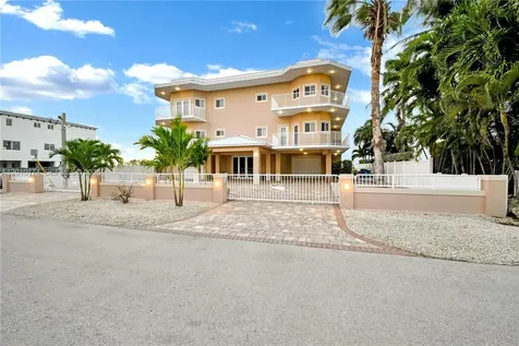 112 N Bounty Lane Key Largo FL 33037
