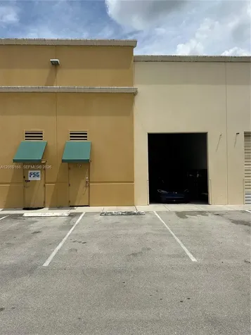 10388 W State Road 84 Davie FL 33324