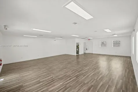 1888 NW 7th Street Miami FL 33125