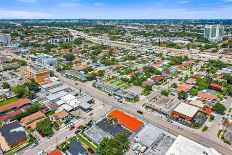 1888 NW 7th Street Miami FL 33125